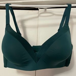 La Vie En Rose, lightly padded 36 DD bra